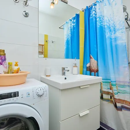 Апартаменты Yellow Seaview *