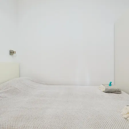 Yellow Seaview * 두브로브니크