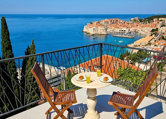 Yellow Seaview Dubrovnik